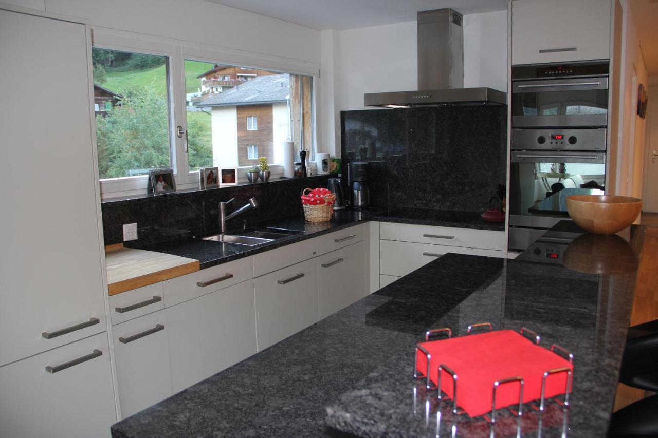 Appartement Haus Rufinis à Klosters-Serneus Extérieur photo