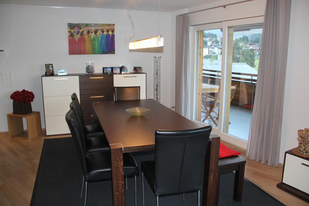 Appartement Haus Rufinis à Klosters-Serneus Extérieur photo